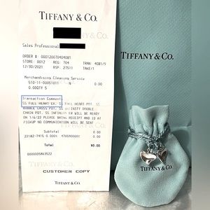 🌟Authentic🌟Tiffany & Co.©Elsa Peretti Full Heart Earrings!